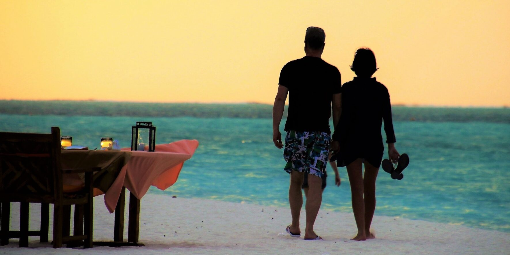 beach-g504671dfb_1920